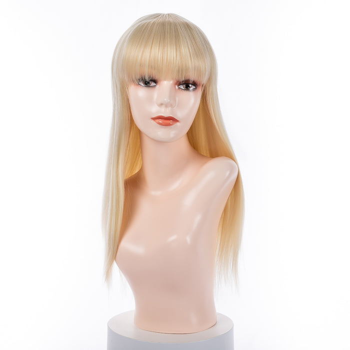 Realistic Mannequin Head with Shoulders