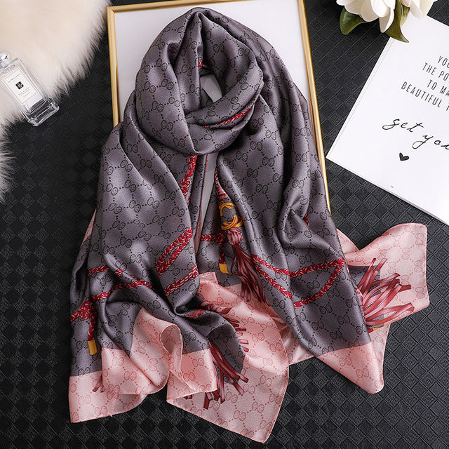 New Spring Beach Hijab Shawls Wraps Female Foulard Designer Printed Luxury Silk Scarf